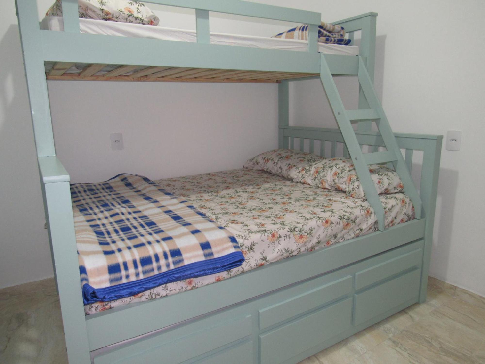 Vitoria Hostel Гуарульос Екстериор снимка
