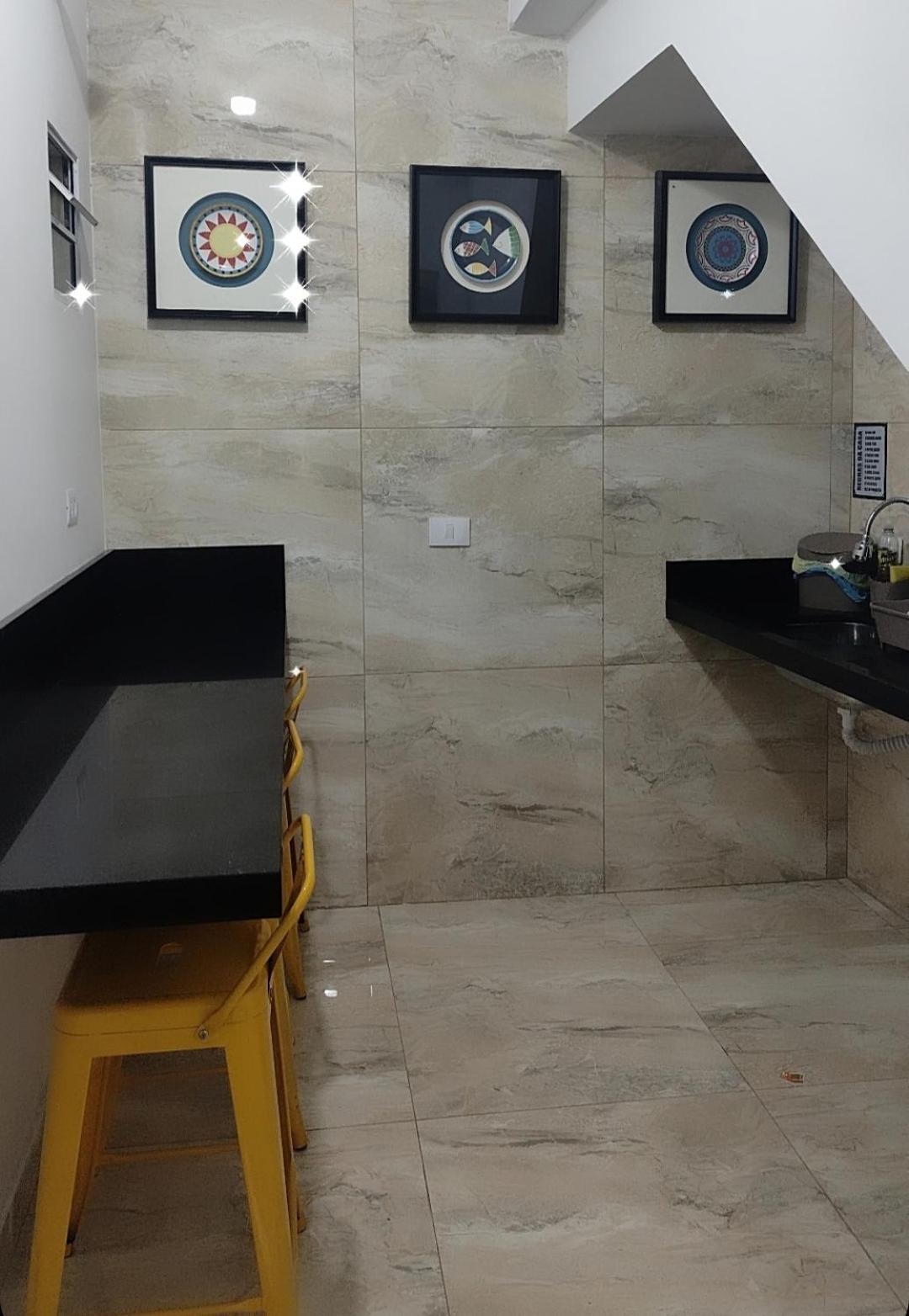 Vitoria Hostel Гуарульос Екстериор снимка