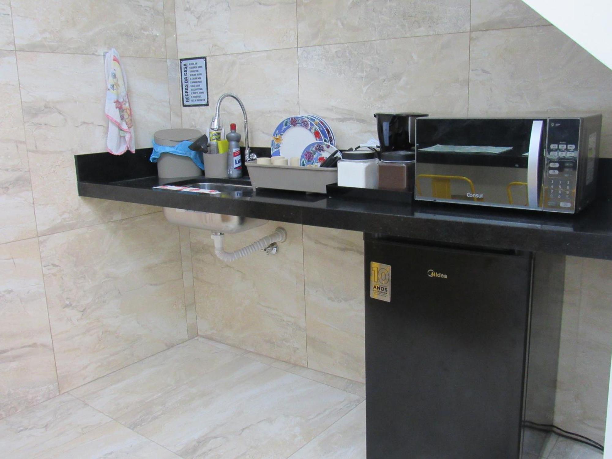Vitoria Hostel Гуарульос Екстериор снимка