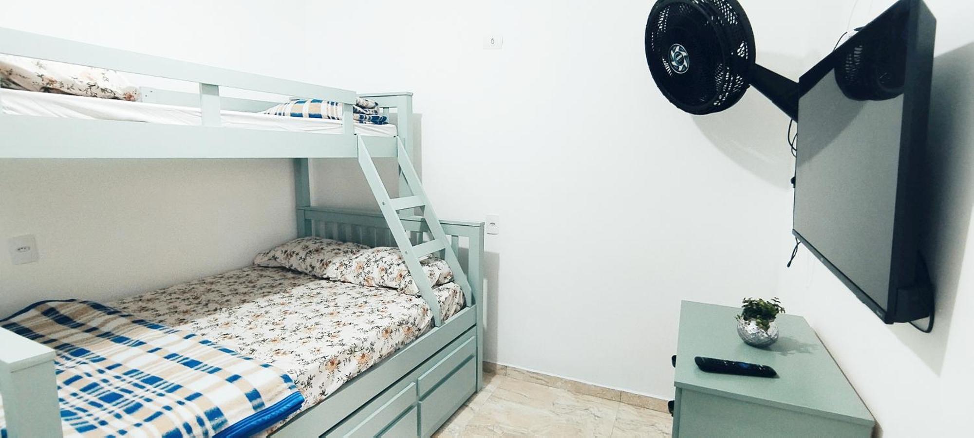 Vitoria Hostel Гуарульос Екстериор снимка